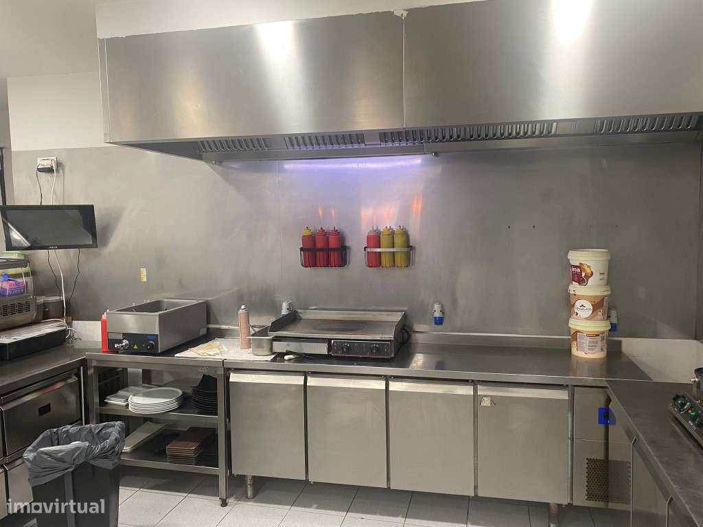 Trespasse de estabelecimento comercial Creparia / Gelataria em Benfica - Grande imagem: 5/13