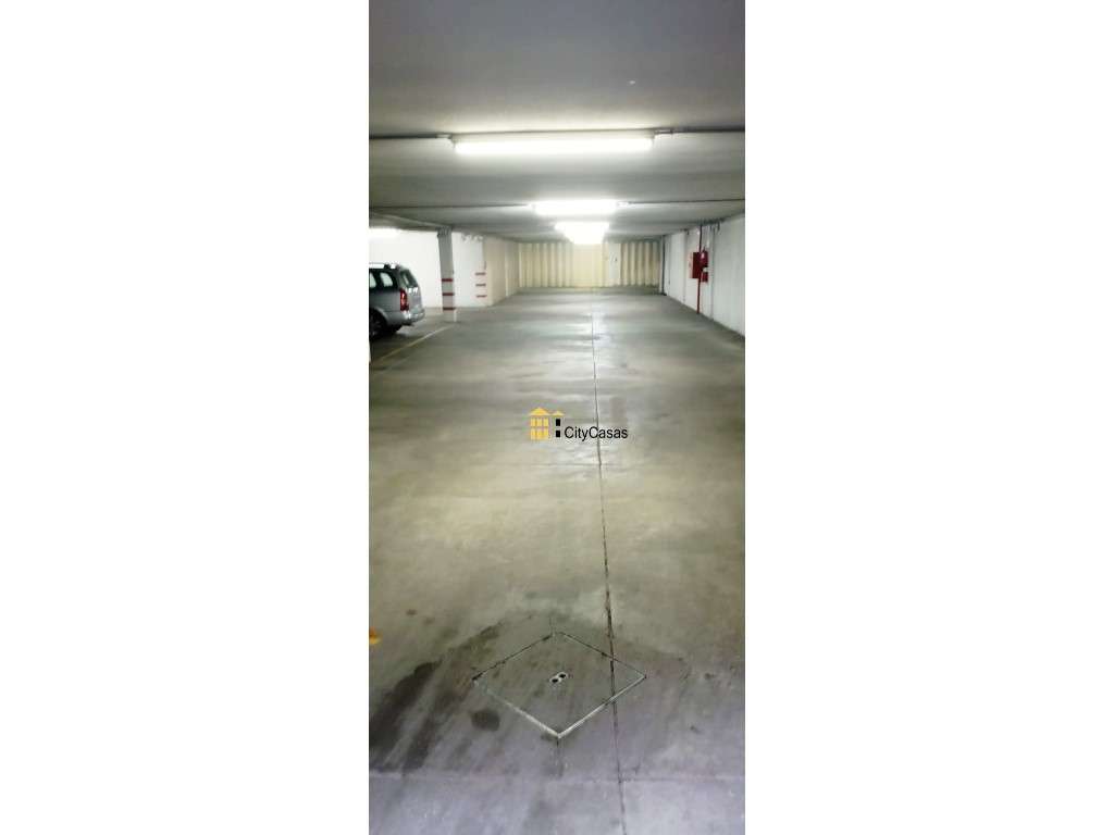 Lugar de Garagem Duplo - Grande imagem: 5/7