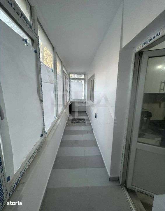 3 camere, P/10, centrala, anvelopat-Gorjului-Valea Lunga - Imagine principală: 5/9