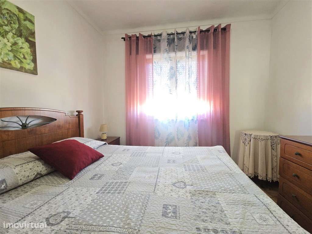 Apartamento T2 + Sótão-8