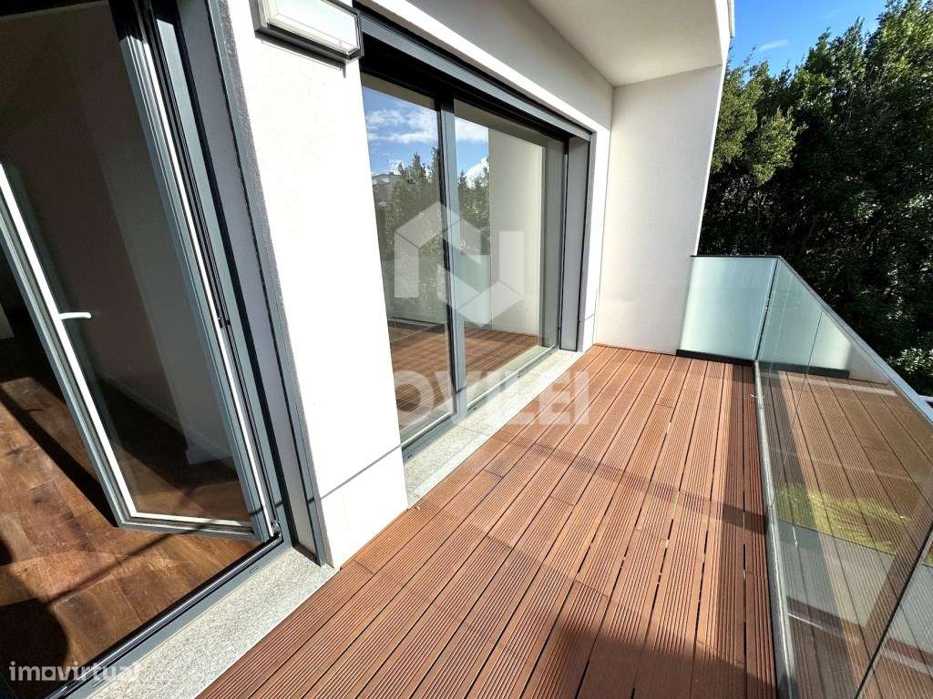 Moradia T3 em condomínio Fechado no centro de Leiria.-20