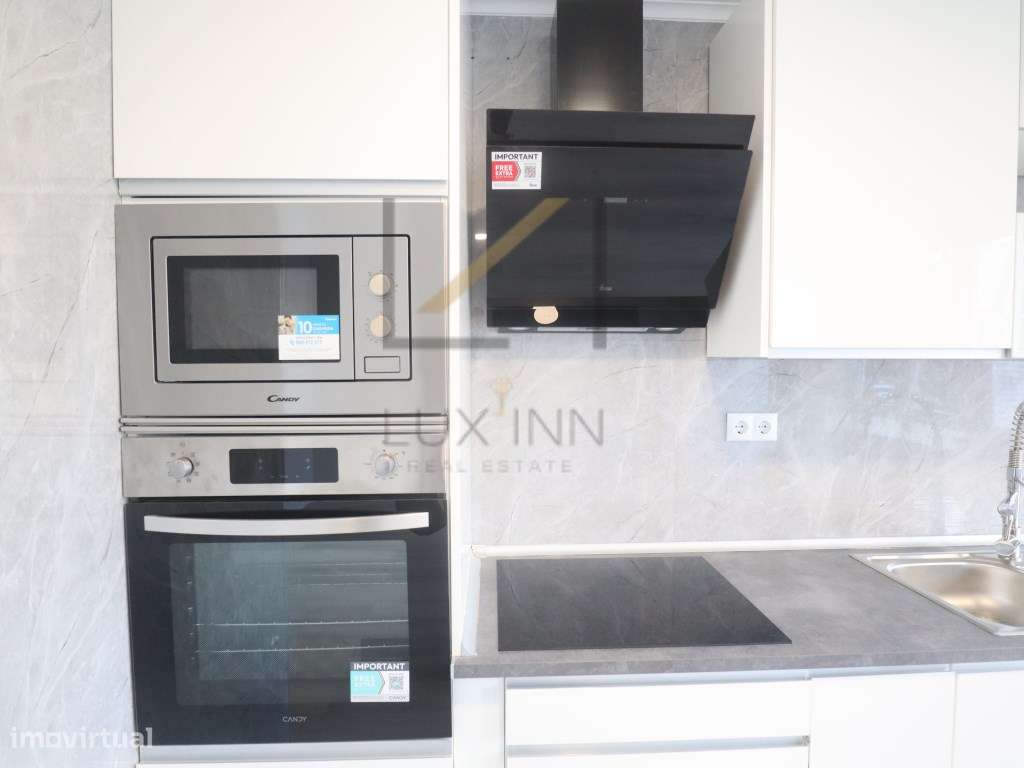 T2 com elevador e arrecadação - Figueirinha / Oeiras - Grande imagem: 3/32