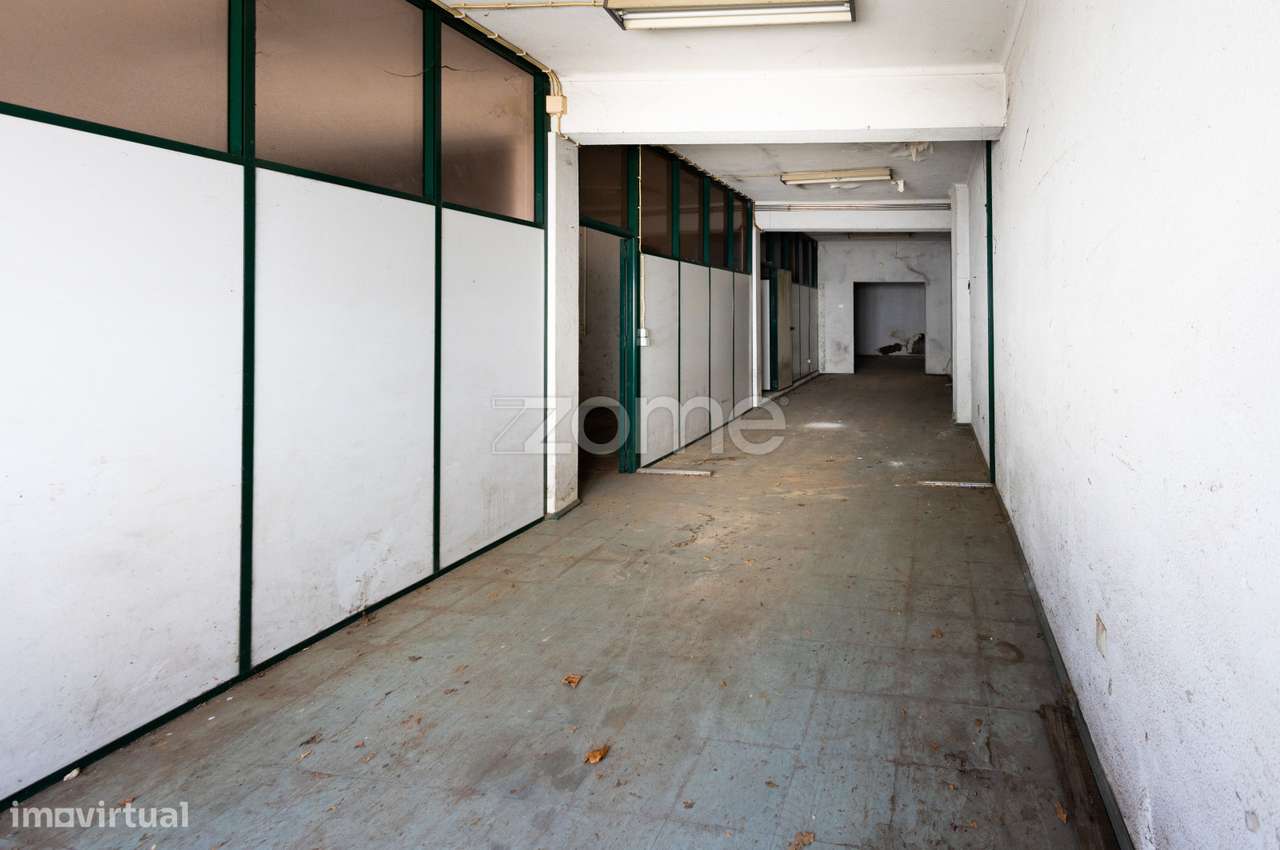 Prédio 4 Pisos |Loja|Garagens| Centro Arganil | Investimento-26