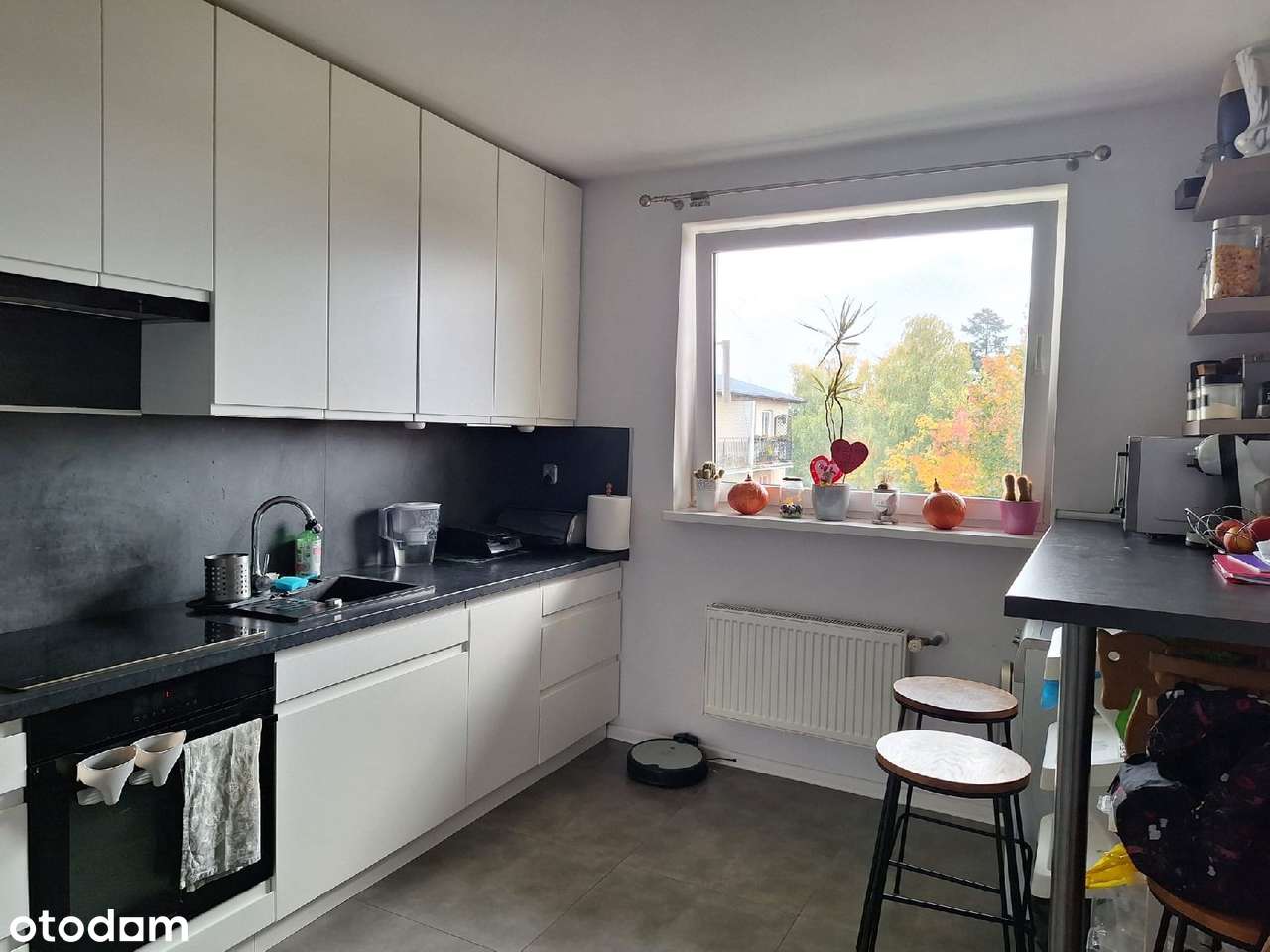 Znakomicie skomunikowane 2-pokojowe-10