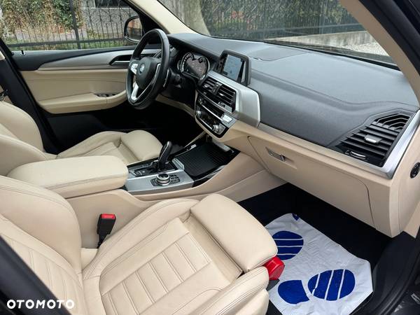 BMW X3 xDrive20i GPF Luxury Line sport - 14