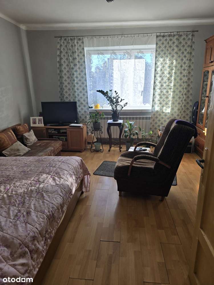 Poręba dom blisko centrum, parterowy z poddaszem do adaptacj - Pełny obrazek: 5/15