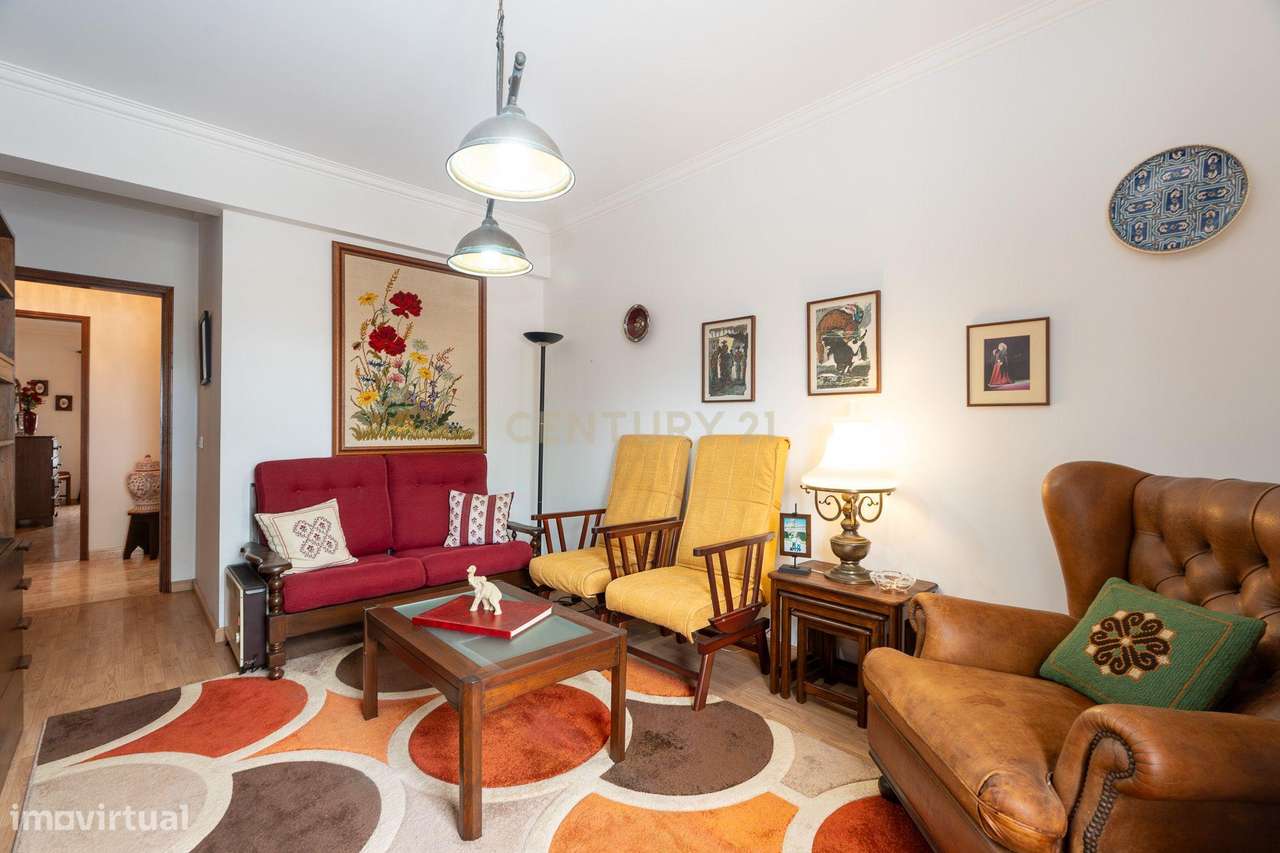 ** Excelente Apartamento T2 - Vista Rio - Centro do Montijo **-23