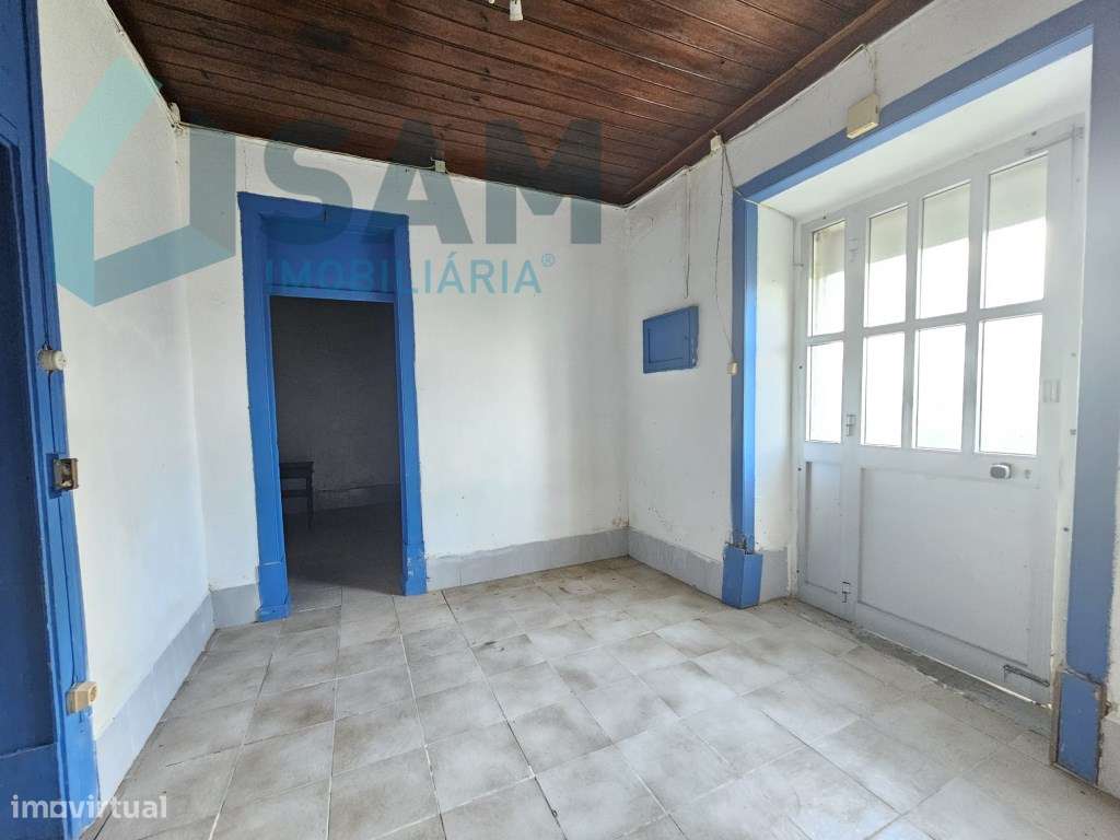 Terreno de 12.105 m2 com moradia Torres Vedras-17