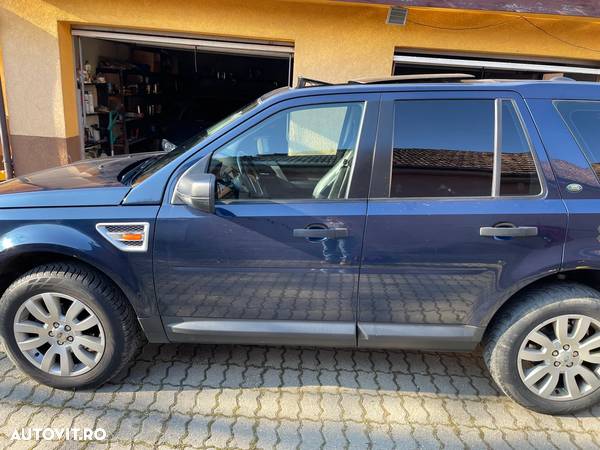 Land Rover Freelander - 2