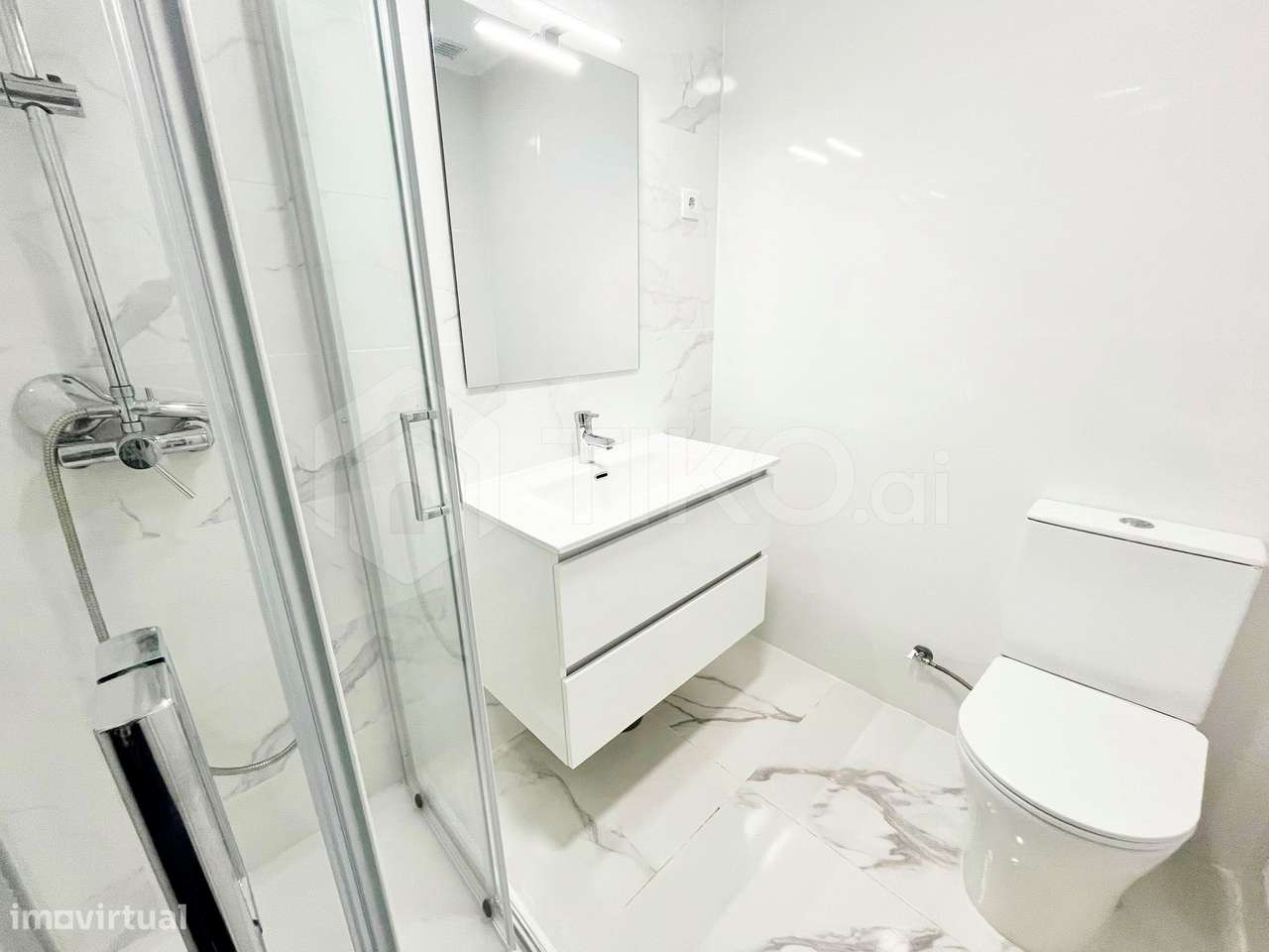 T1 Totalmente remodelado na Amadora – Pronto a habitar | Excelente loc-6