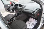 Ford Focus 1.6 Trend - 15