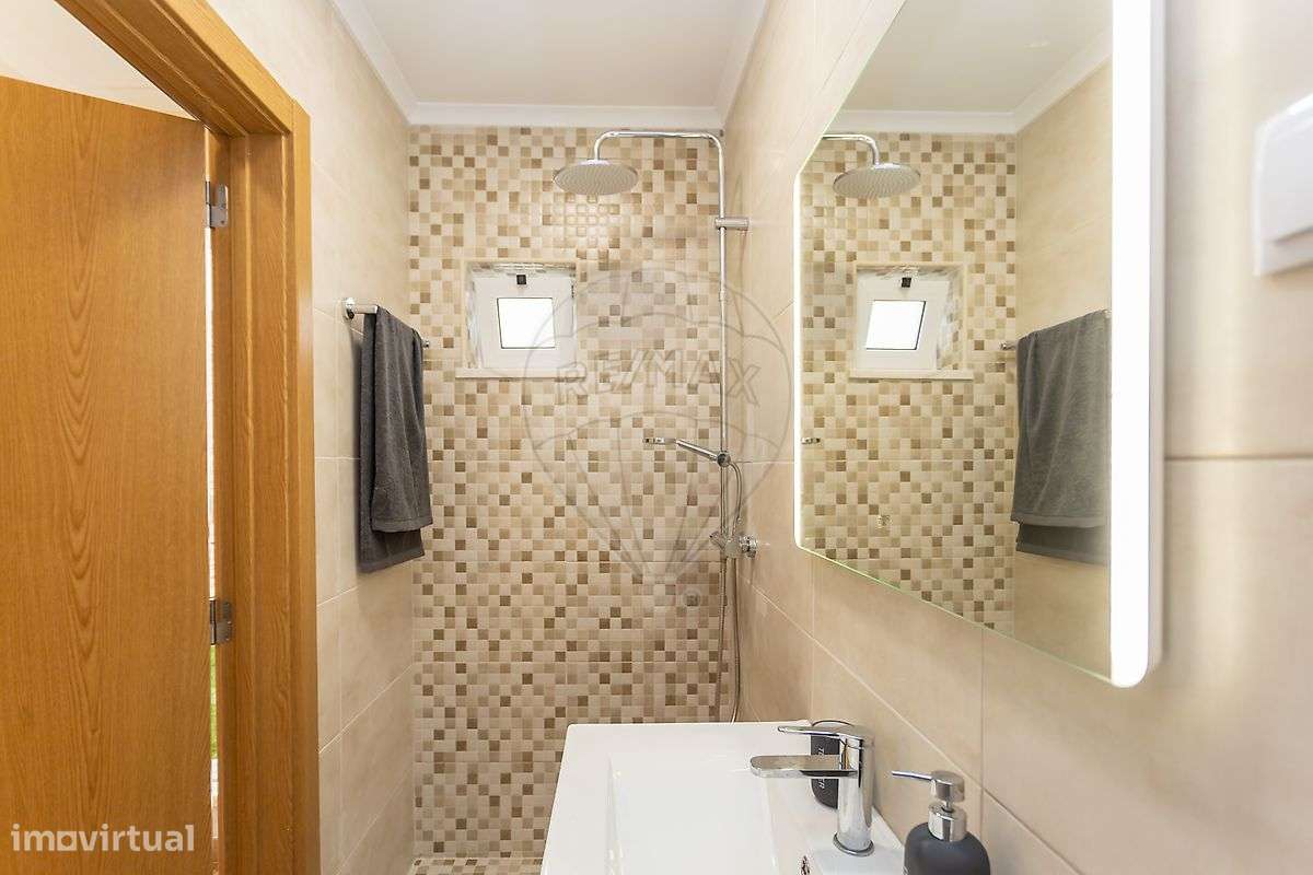 Moradia T1 para venda-25