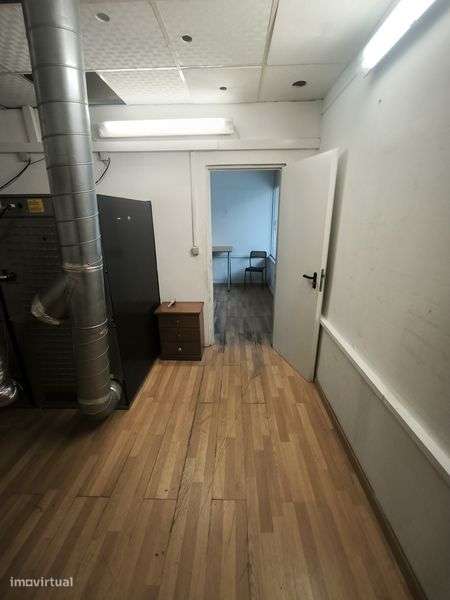 Arrenda-se espaço dentro de lavandaria selfservive - Grande imagem: 4/6