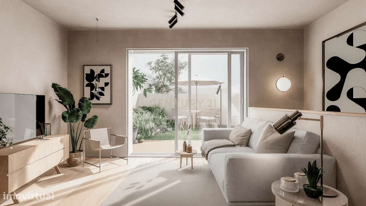 Prédio para Reabilitação Total com Projeto Aprovado – Centro do Porto - Grande imagem: 4/17