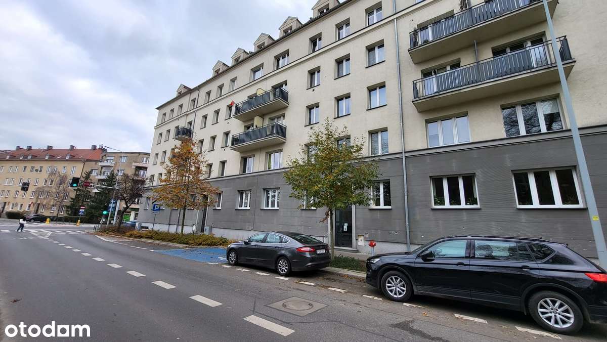 Wyjątkowa kawalerka na Łazarzu, inwestycja z przyszłością! - Pełny obrazek: 1/10