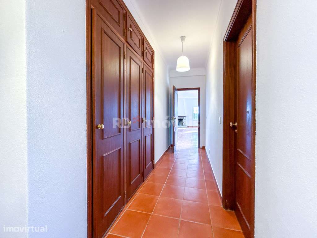 Moradia T3, c/ Jardim, Garagem e Zona de Estar Exterior - Castelo d...-54