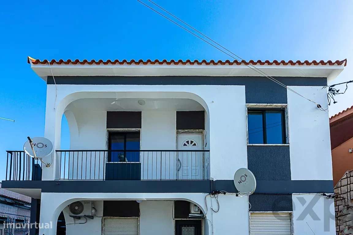 T2+1 em Santa Luzia – Andar de Moradia a passos da Ria Formosa - Grande imagem: 2/40