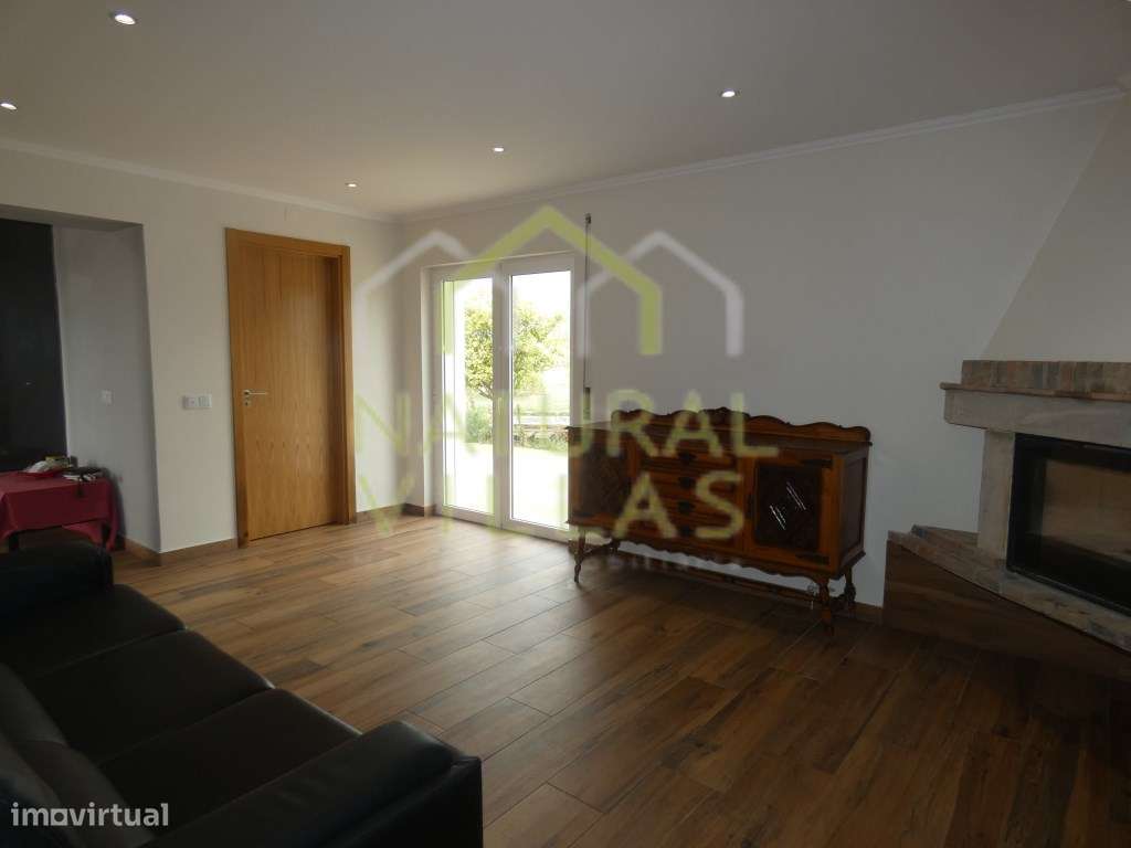 Moradia T3 equipada em Mata Lobos, Faro - Grande imagem: 2/16