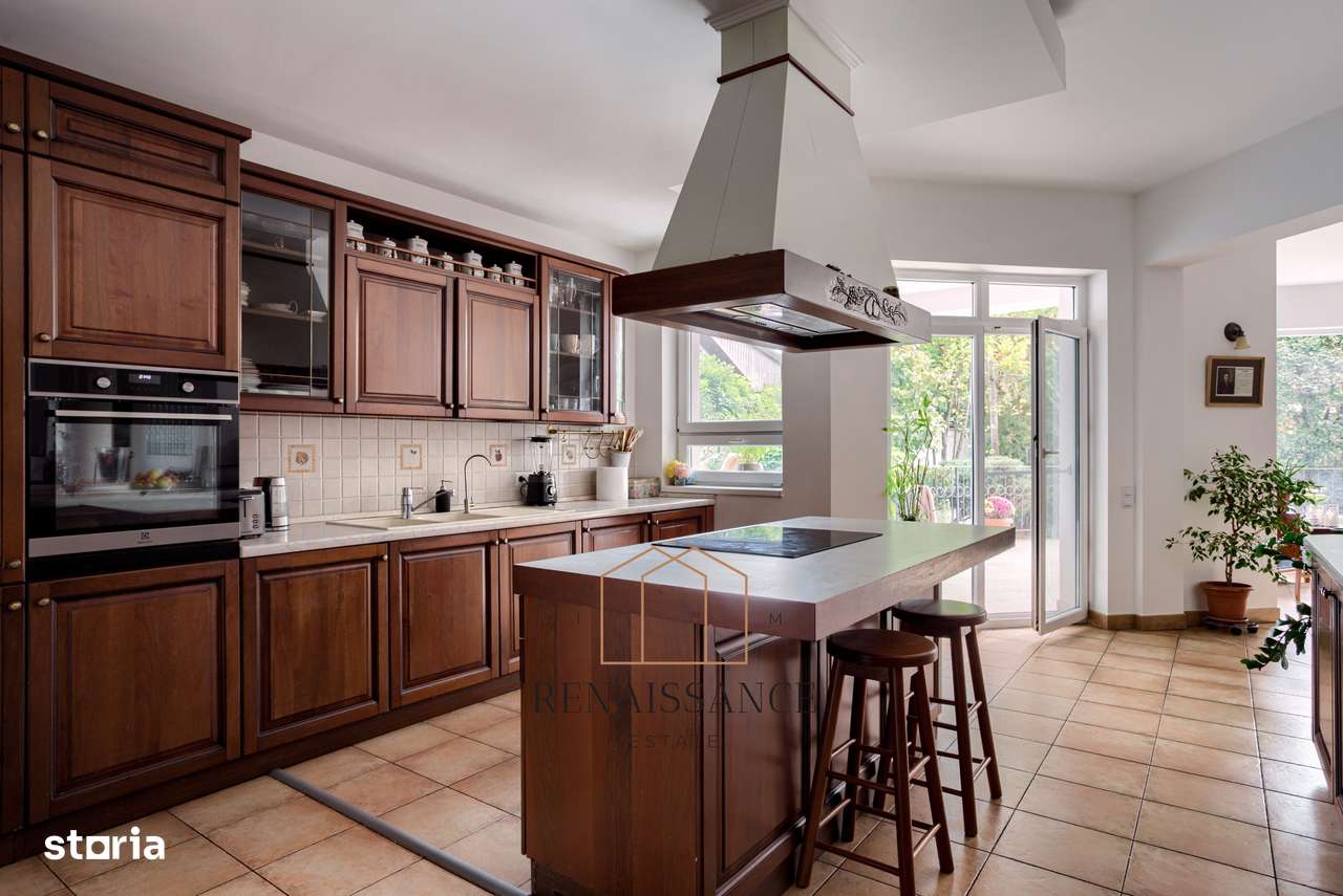 Timisoara - Girocului Vila 12 Camere 4 Bai | 497mp Utili 1373mp Teren-10