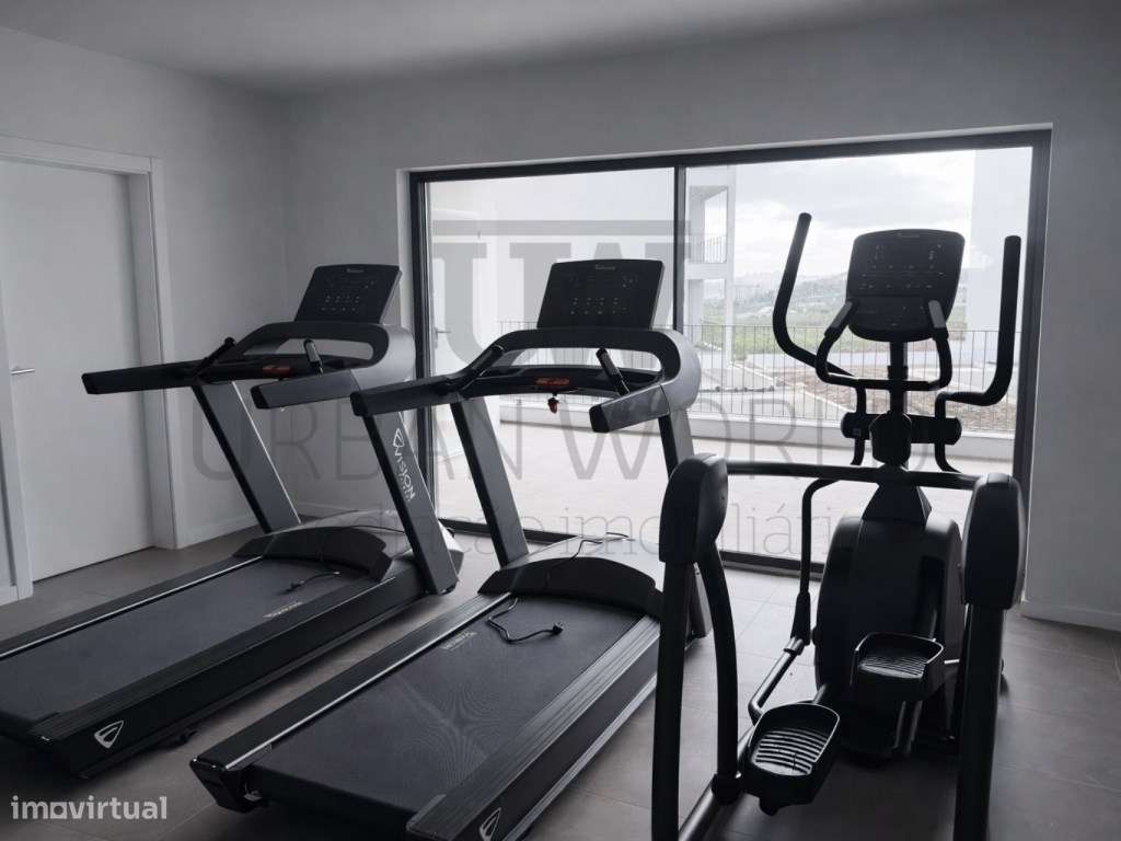 Apartamento T4, Sto. António dos Cavaleiros - Loures-16