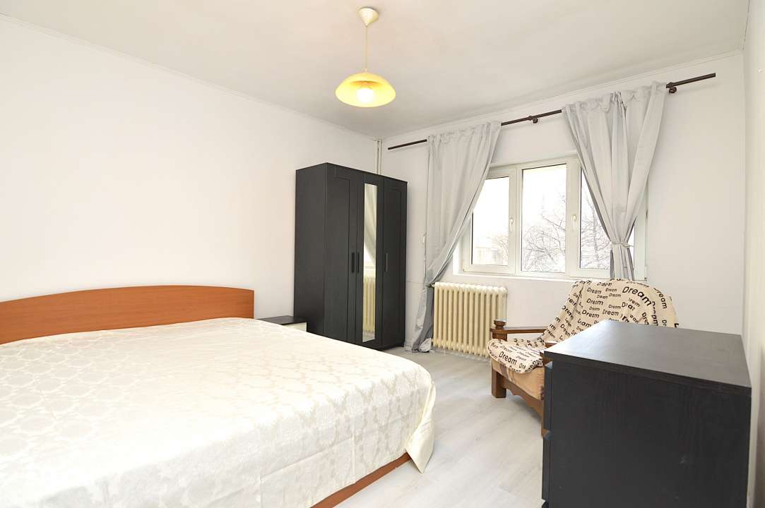VANZARE APARTAMENT 3 CAMERE UNIRII – ZEPTER-18