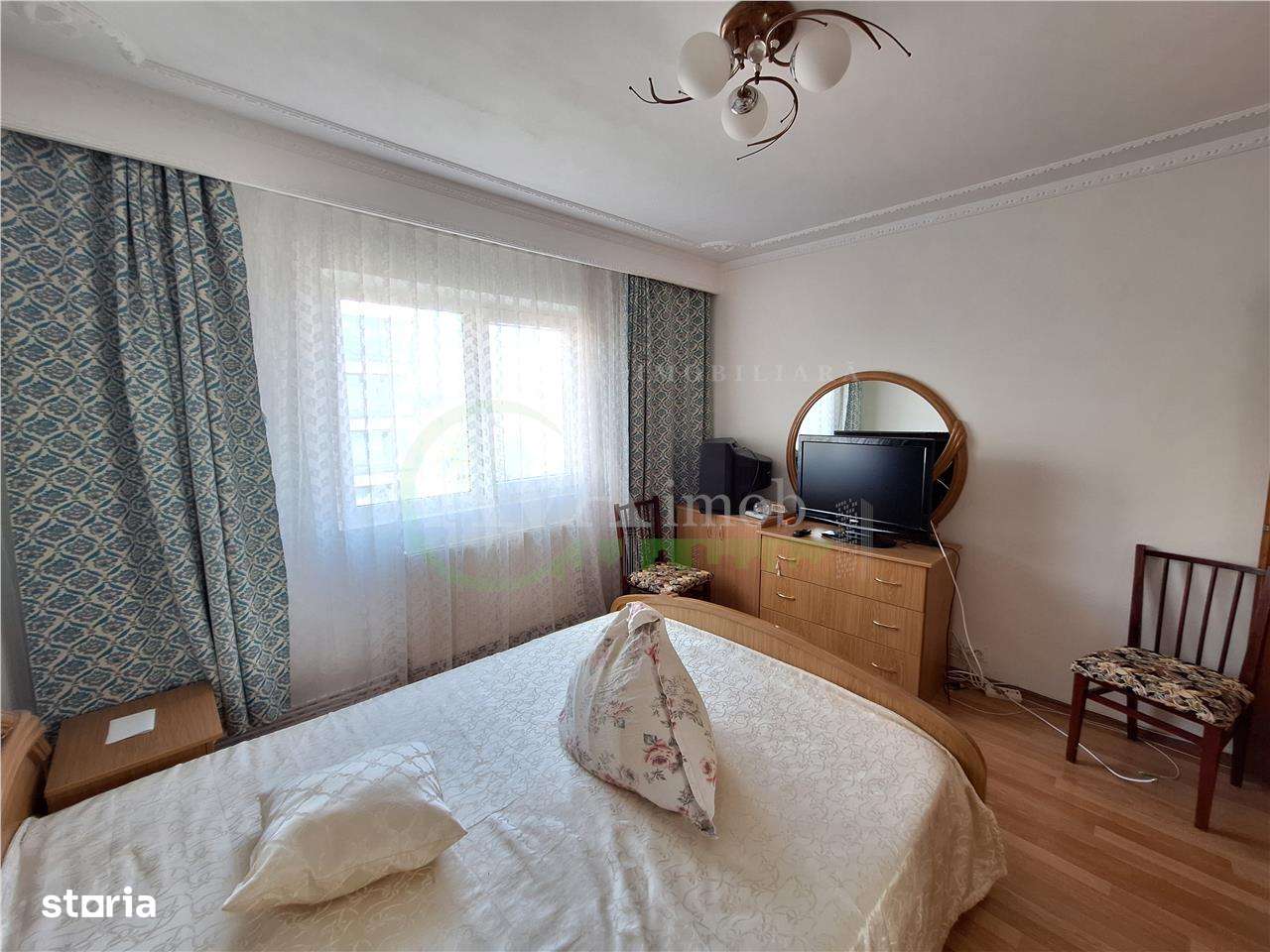 Apartament 3 camere decomandat , zona Nord-Bacau - Imagine principală: 2/16