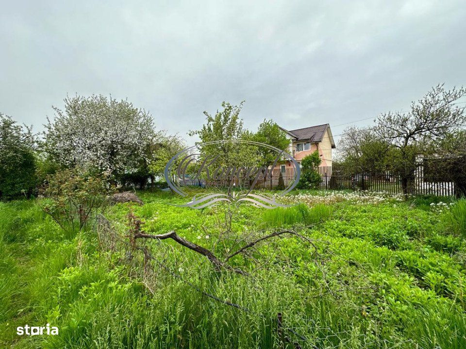 Teren cu casa demolabila, strada Closca