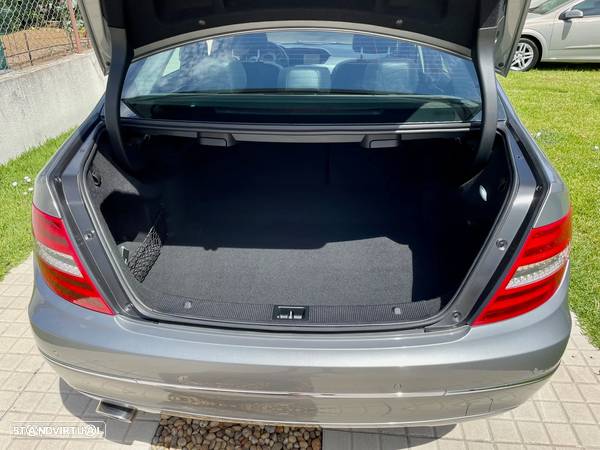 Mercedes-Benz C 220 CDI Avantgarde BlueEfficiency Aut. - 21