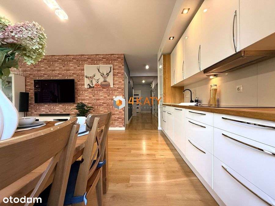 _____ 4 pokoje  Centrum - ogródek  _________-6