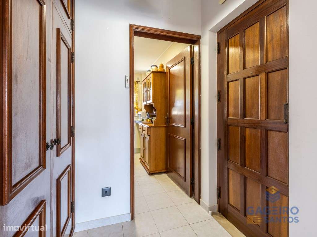 Apartamento T2 com piscina e vista baía | São Martinho do Porto-10