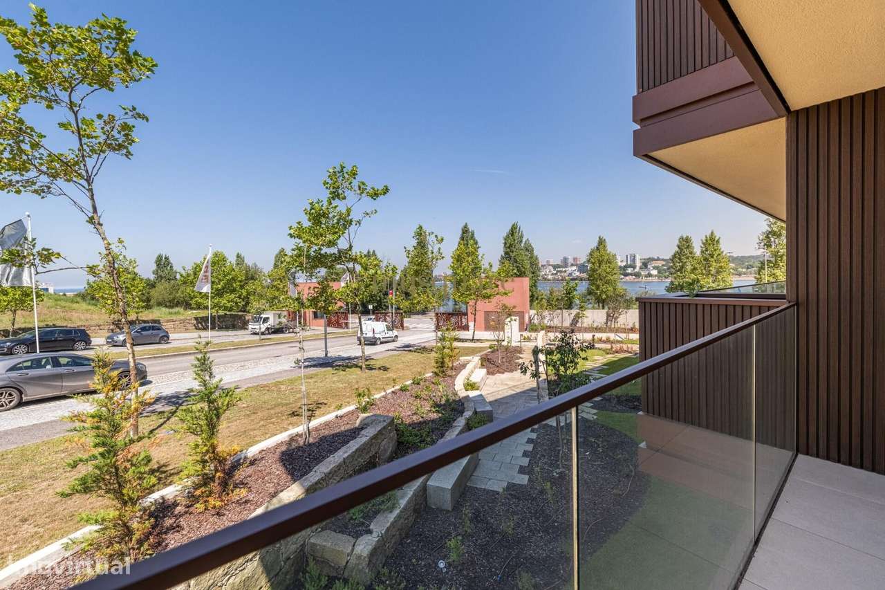 Apartamento T2 Venda em Canidelo,Vila Nova de Gaia-16