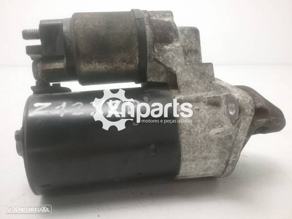 Motor de arranque Usado OPEL CORSA D (S07) 1.2 REF. 0 001 107 408 MOTOR Z12XEP - 3