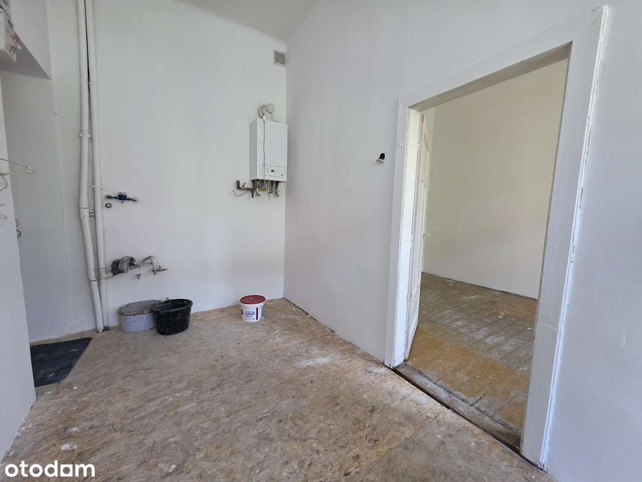 Skawina Rynek Główny/2 pokoje 37m2 po podłodze/od zaraz/do wykończenia - Pełny obrazek: 4/7