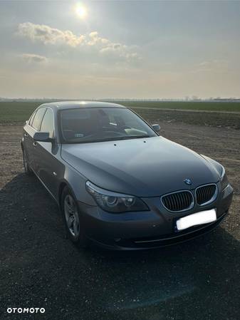 BMW Seria 5 525i Touring - 6