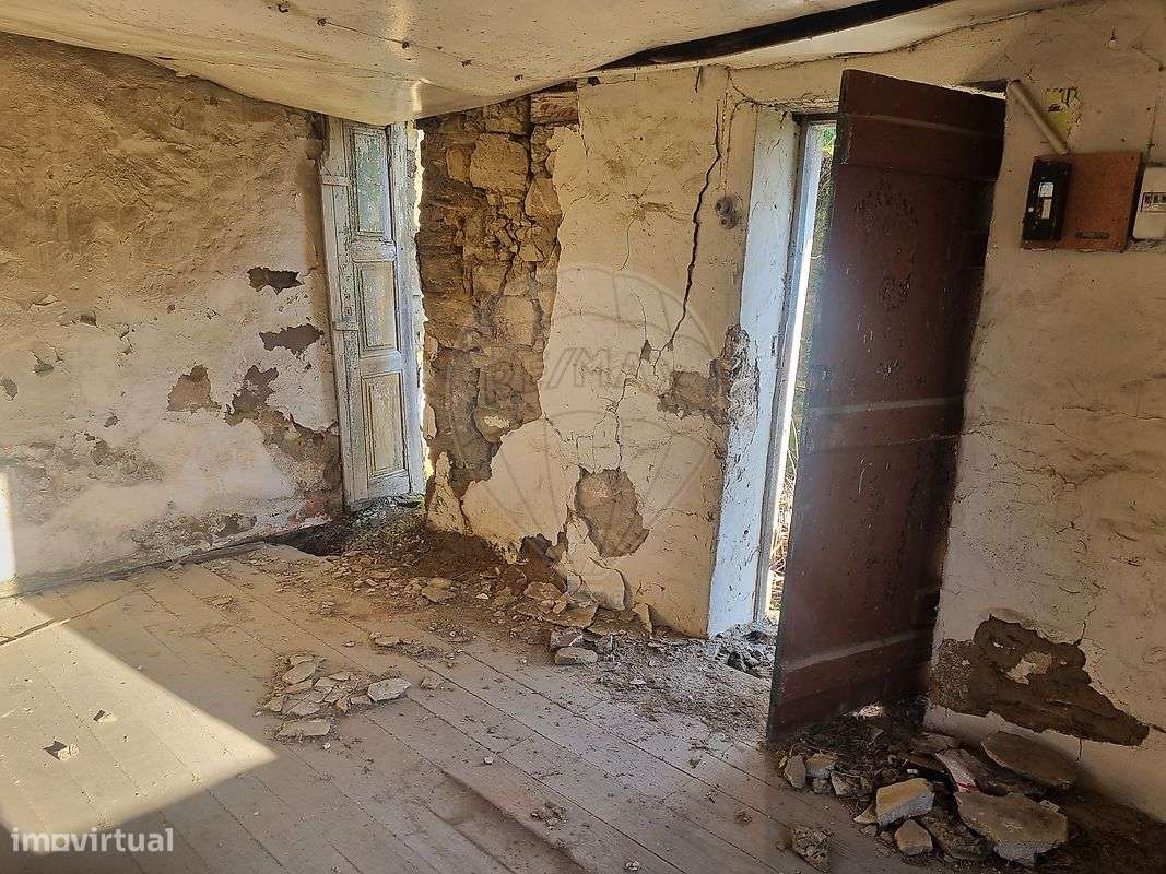 Moradia T2 para venda-14