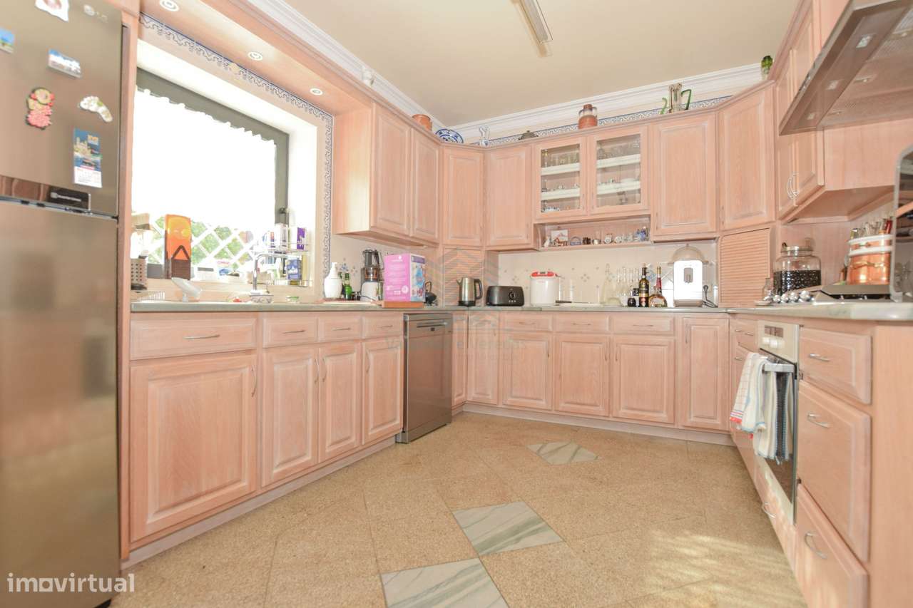 Moradia T3+2 com jardim e logradouro em Quinta da Silvã - Torres Novas-19