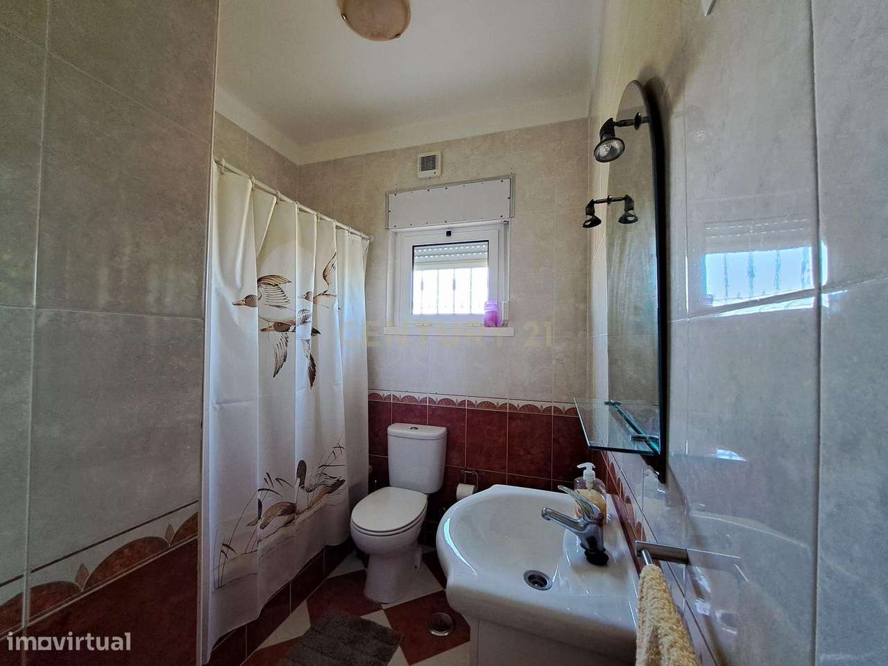 Prédio com 3 apartamentos T2 em zona de campo a 5 minutos de Alhandra-9