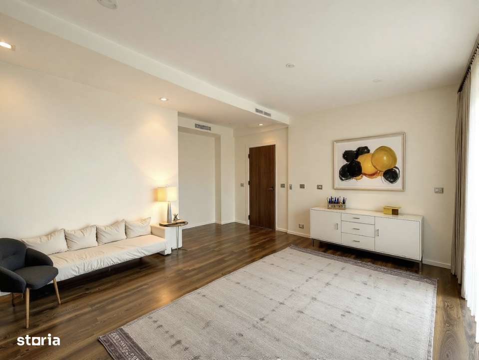 Duplex Valea Voievozilor | Manastirea Dealu | Priveliste Panoramica - Imagine principală: 5/9