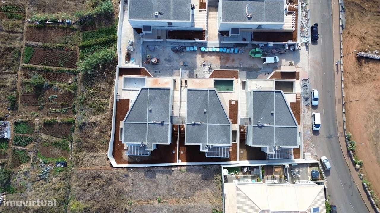 Moradia | Tipologia T3 + Escritório | Vista Mar | Caniço | Madeira Isl - Grande imagem: 5/15