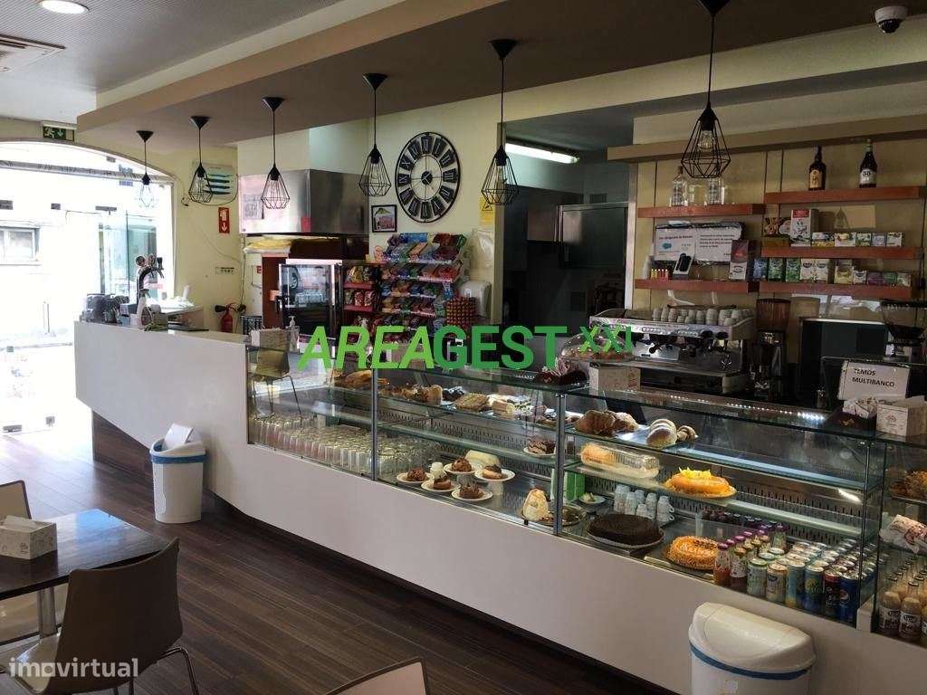 Loja para trespasse no centro de Vila Franca de Xira-19