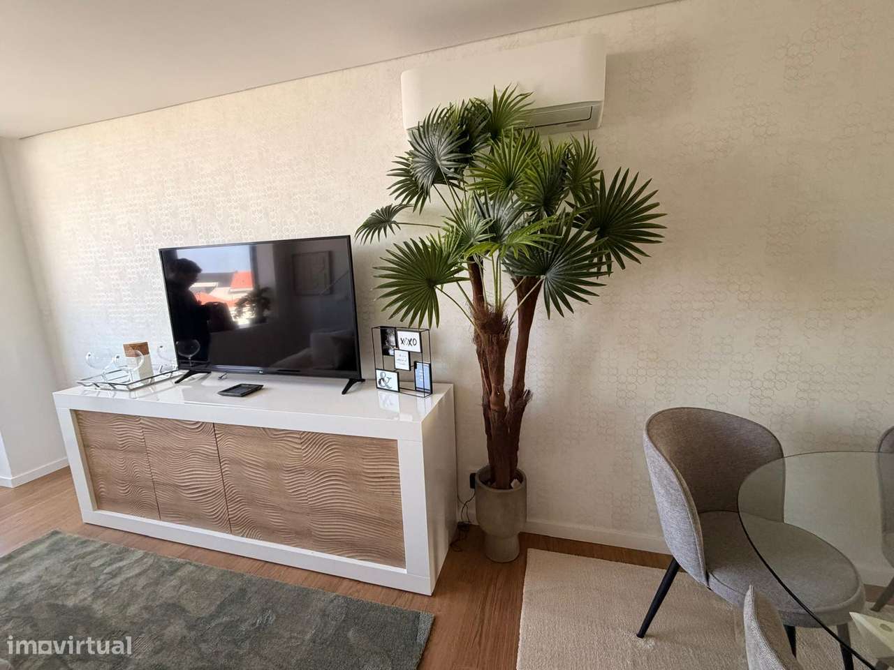Apartamento T2 Duplex Mobilado na Av. Dr. Lourenço Peixinho-13