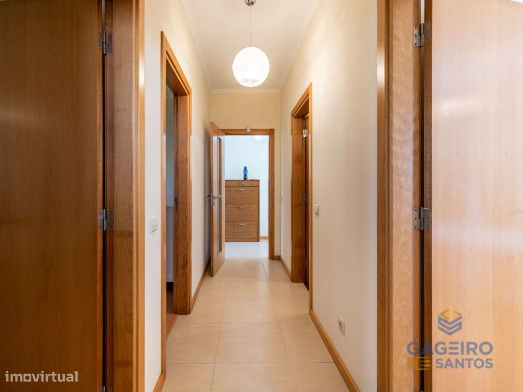 Apartamento T3 a poucos minutos da Baía de São Martinho do Porto-13
