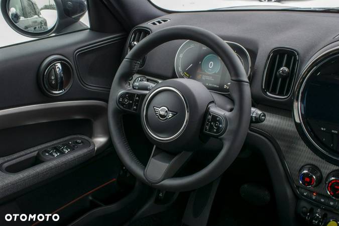 MINI Countryman - 18