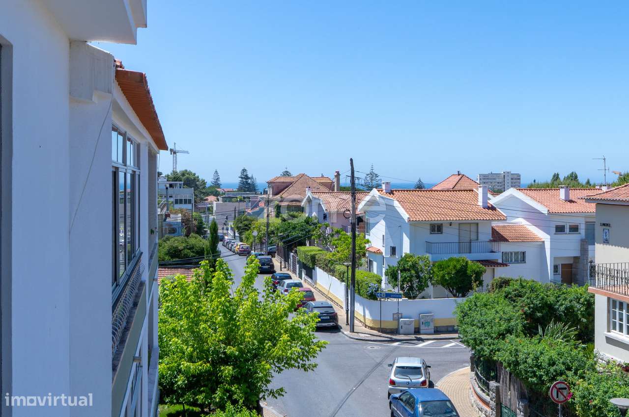 Apartamento T3 +1 com Mezanino / 3 lugares de garagem-22