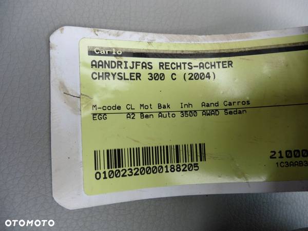 Półoś prawy tył Chrysler 300C 3,5i automat - 4