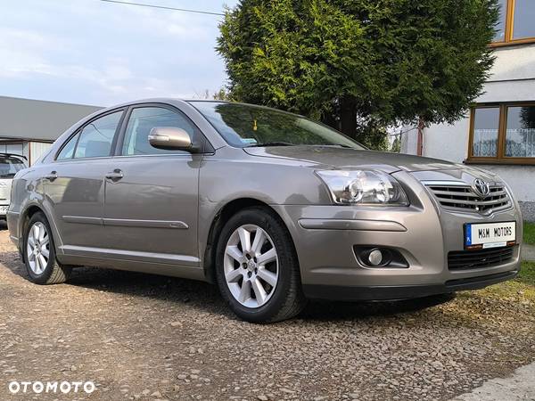 Toyota Avensis 2.0 VVT-i Sol - 2