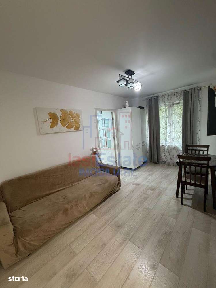 Apartament cu 2 camere de vanzare in zona Tatarasi - etaj 1, centrala