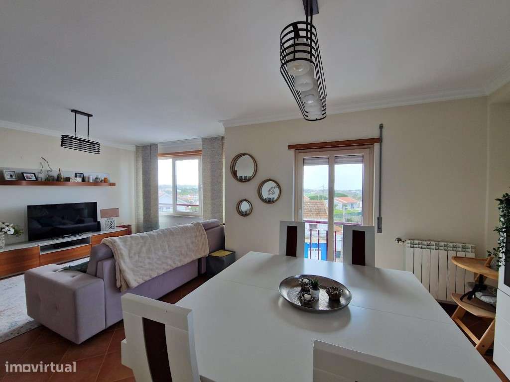 Apartamento T3 em Sesimbra com boas áreas-4