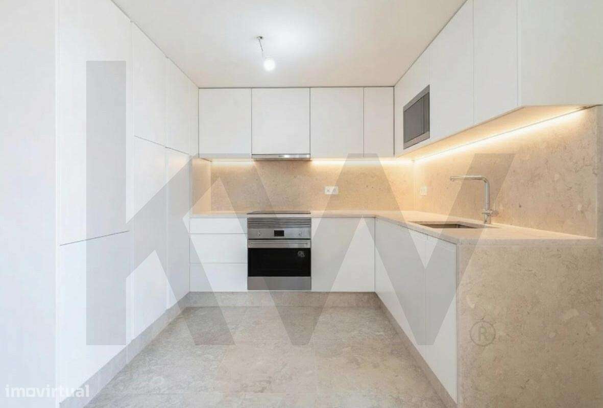 Apartamento T2 Elegante e Sofisticado em Lisboa - Grande imagem: 4/23