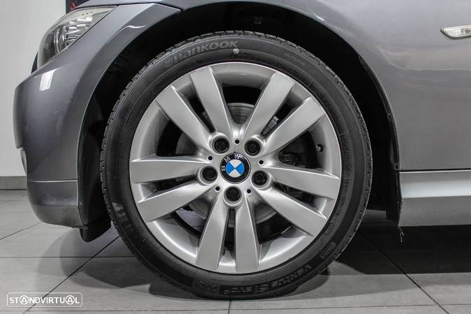 BMW 320 d Touring LifeStyle - 11